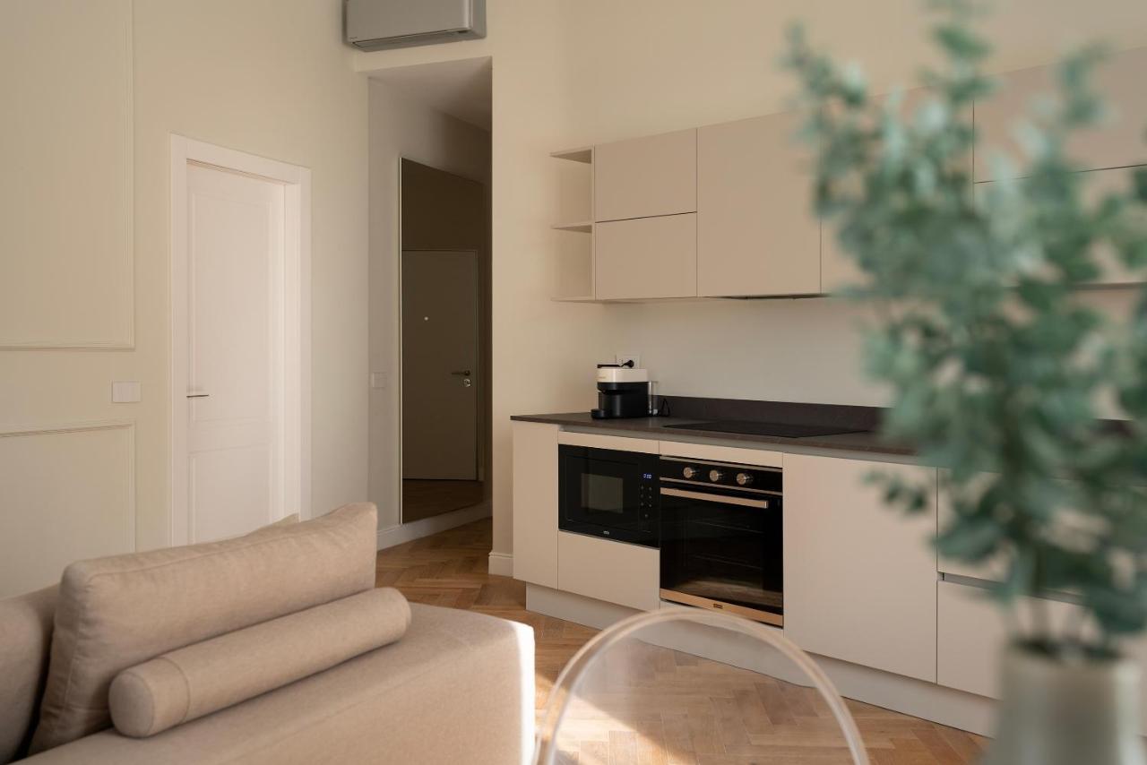 Nabila Apartment Milano Exteriör bild